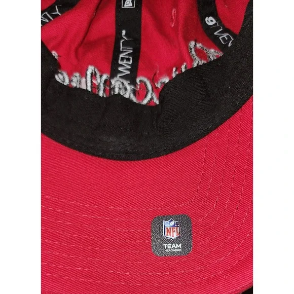 New Era Tampa Bay Buccaneers NFL Womens Red Cap Hat Adjustable - Picture 5 of 6
